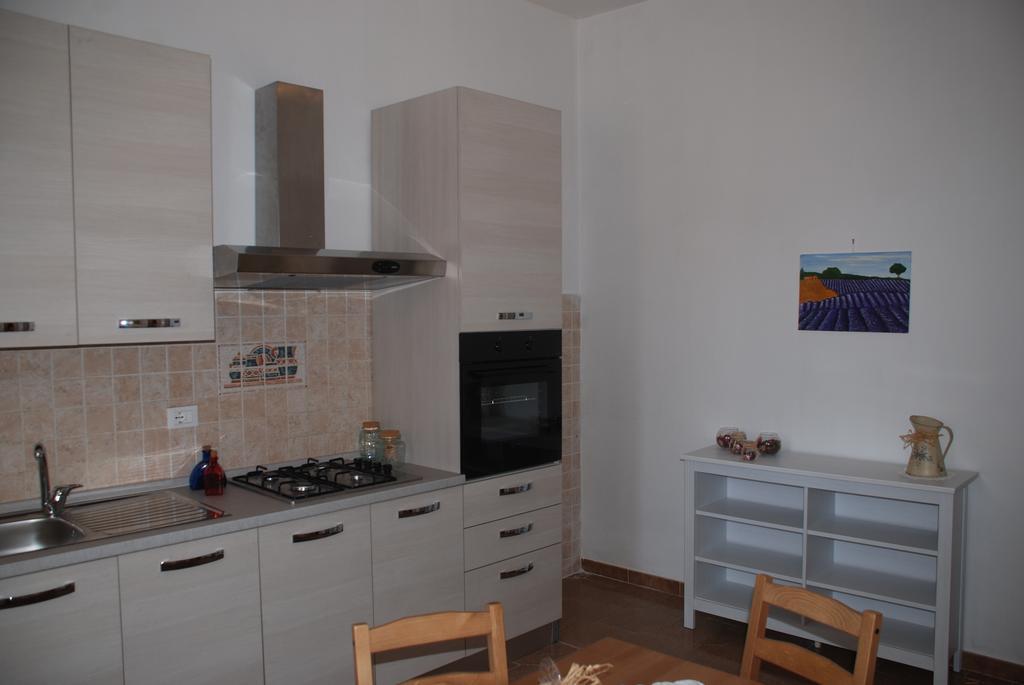 Ernest'S Apartment Fiumicino Eksteriør bilde